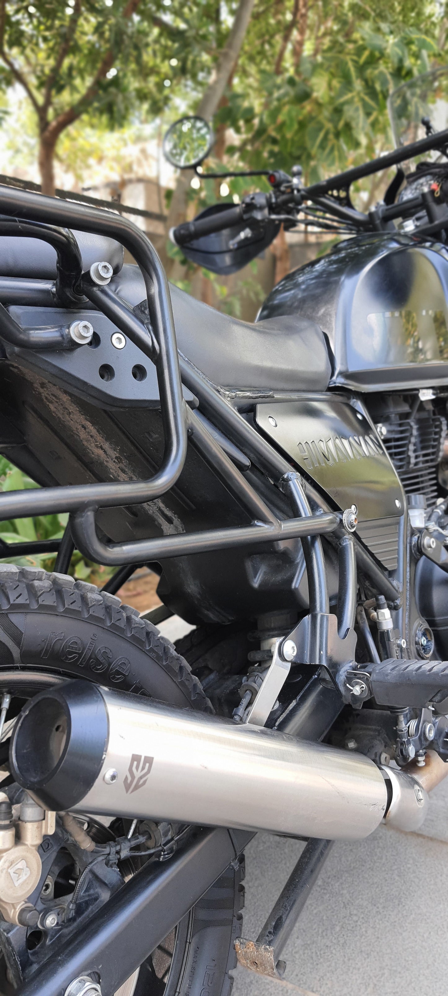 Royal Enfield Himalayan 411- Slip-On Exhaust